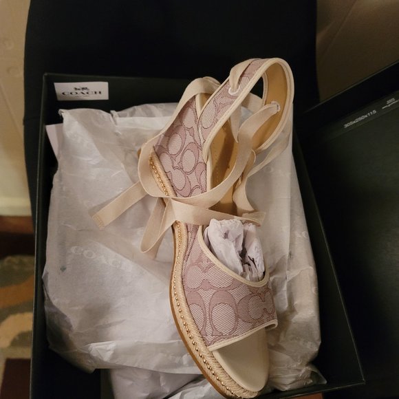 Authentic coach wedge shoes - Picture 1 of 3